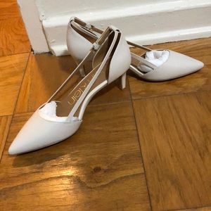 Calvin Klein soft white 2 inch heels